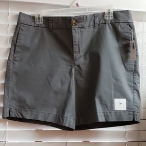 Women's size 12 gray Old Navy shorts